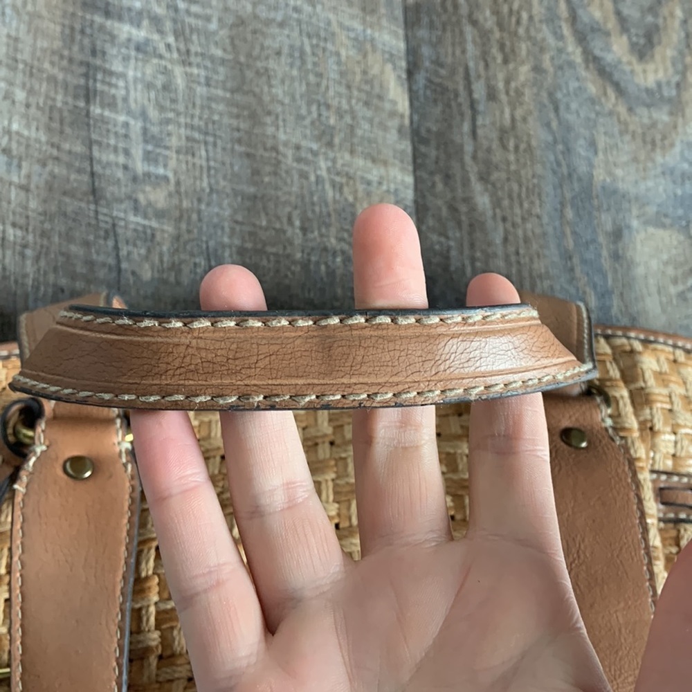 Fossil Vintage Tan Basket Woven Leather Shoulder Bag - Picture 8 of 14